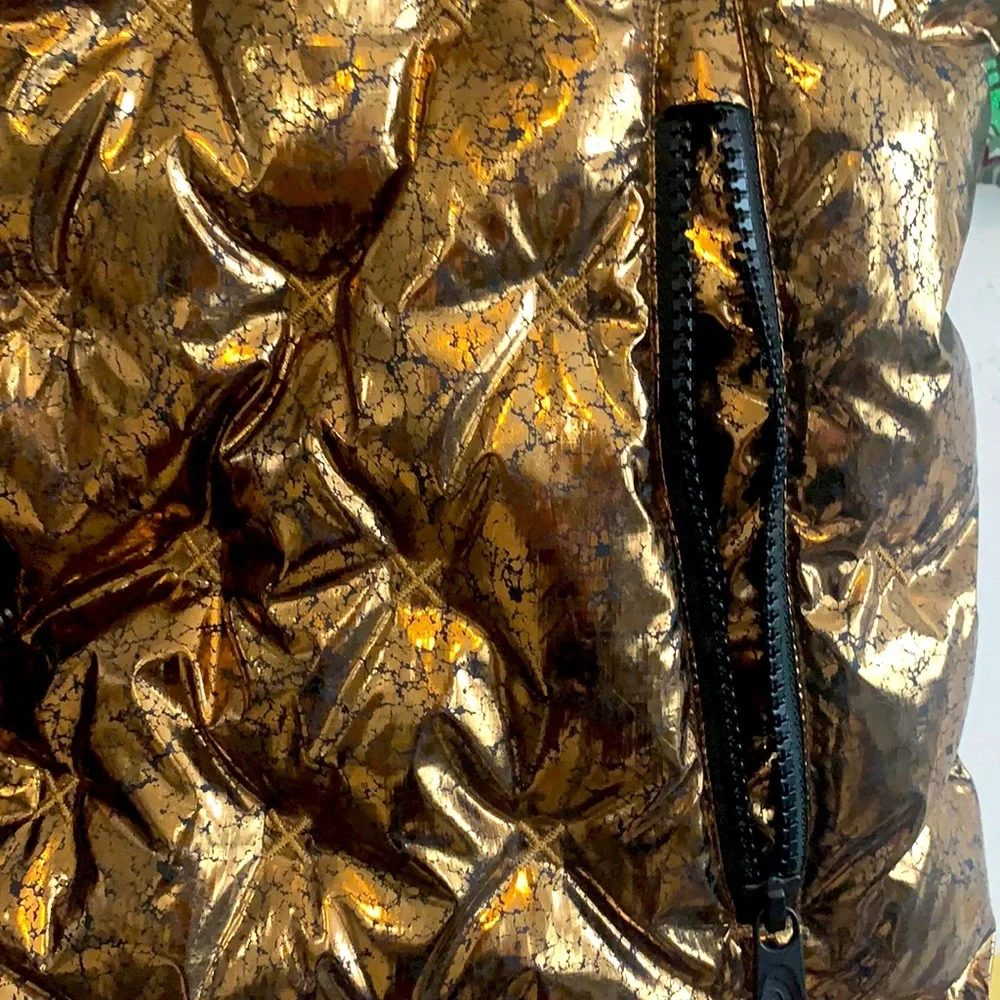 ❤️THE NORTH FACE ❤️Women’s gold & black tone great vest🌺🌺❤️❣️💖💖🌸❣️❣️ - Picture 3 of 9